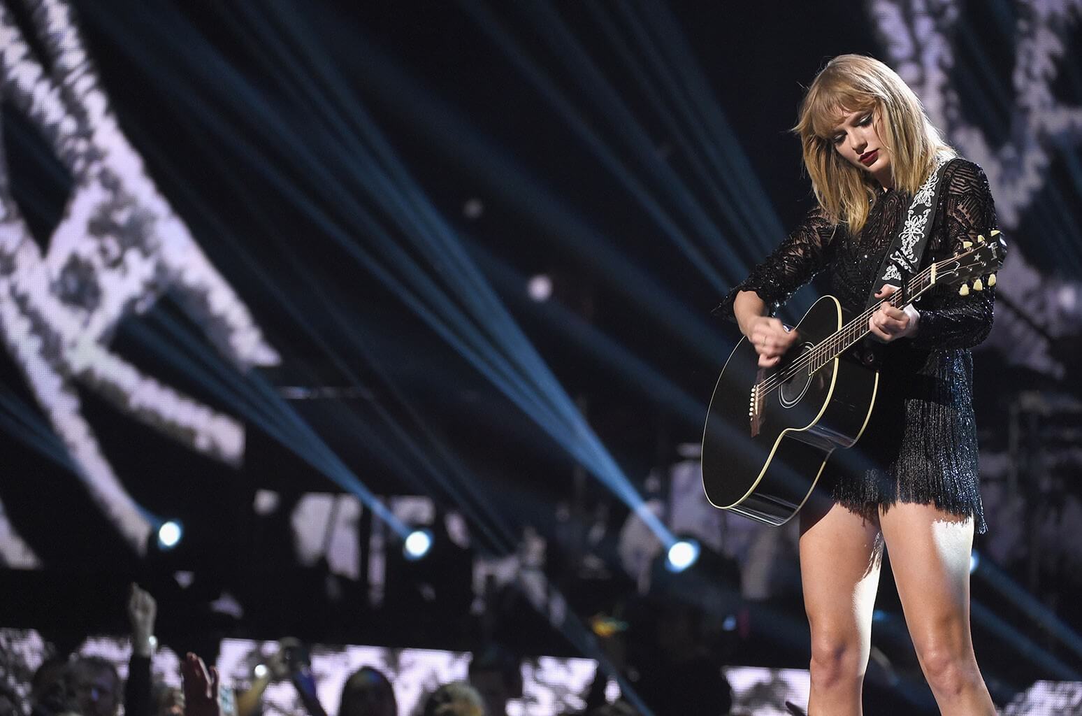 Taylor Swift may be able to get her masters back.